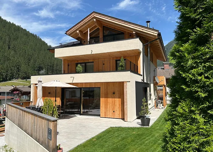 Stubaier Bergnest Neustift im Stubaital